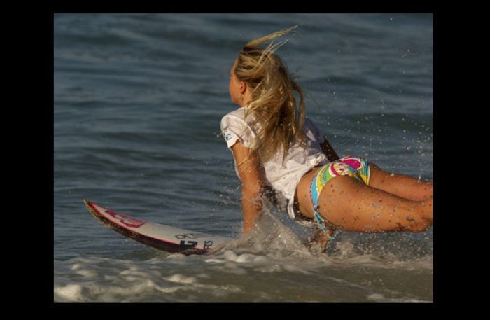 surf_girls_16